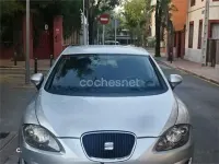 Usado Seat Leon 85 CV (62 kW) 2011 Gris / plata Utilitario