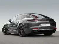 Usado Porsche Panamera 4S 560 CV (411 kW) 2021 Gris / plata Berlina