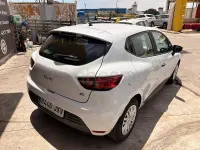 Usado Renault Clio IV LIMITED 75 CV (55 kW) 2017 Blanco Berlina