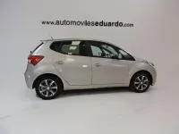 Usado Hyundai i20 126 CV (92 kW) 2018 Gris Monovolumen