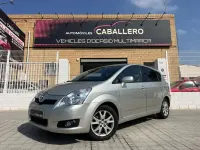 Usado Toyota Corolla Verso Luna 129 CV (94 kW) 2008 Beige Monovolumen