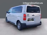 Usado Toyota Proace 120 CV (88 kW) 2022 Blanco Monovolumen