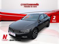 Usado VW Passat Executive 150 CV (110 kW) 2021 Gris / plata Berlina
