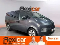 Usado Hyundai Staria 227 CV (166 kW) 2024 Gris Monovolumen