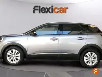 Usado Peugeot 3008 Style 130 CV (95 kW) 2020 Gris SUV
