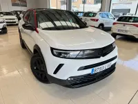 Usado Opel Mokka GS Line 110 CV (80 kW) 2022 Blanco SUV