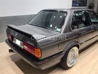 Usado BMW 316 102 CV (75 kW) 1990 Gris / plata Berlina