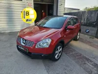 Usado Nissan Qashqai Tekna 150 CV (110 kW) 2008 Rojo SUV