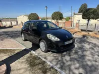 Usado Renault Clio II Authentique 86 CV (63 kW) 2009 Negro Utilitario