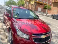 Usado Chevrolet Cruze LS 125 CV (91 kW) 2010 Rojo Berlina