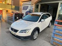 Usado Seat Leon 4Drive 150 CV (110 kW) 2018 Blanco Familiar