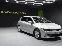 Usado VW Golf VIII Life 150 CV (110 kW) 2022 Gris / plata Berlina