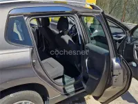 Usado Peugeot 2008 Active 92 CV (67 kW) 2015 Gris / plata SUV