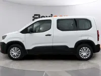 Usado Peugeot Rifter Active 101 CV (74 kW) 2021 Blanco Monovolumen