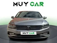 Usado VW Passat Executive 122 CV (89 kW) 2022 Gris Familiar