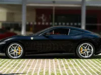 Usado Ferrari Roma 620 CV (456 kW) 2022 Negro metalizado Coupe