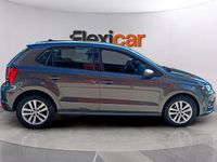 Usado VW Polo Advance 90 CV (66 kW) 2016 Azul Berlina