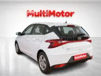 Usado Hyundai i20 84 CV (61 kW) 2021 Blanco Utilitario