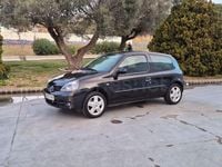 Usado Renault Clio II Authentique 75 CV (55 kW) 2007 Negro Berlina