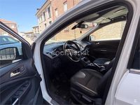 Usado Ford Kuga Titanium 120 CV (88 kW) 2015 Blanco SUV