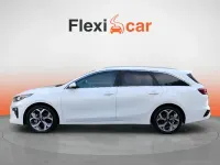 Usado Kia Ceed 136 CV (100 kW) 2021 Blanco Utilitario