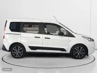 Usado Ford Transit Trend 100 CV (73 kW) 2018 Blanco Familiar