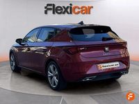 Usado Seat Leon FR 150 CV (110 kW) 2022 Rojo Familiar