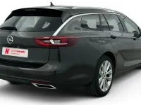 Usado Opel Insignia Business Elegance 174 CV (127 kW) 2021 Negro Familiar