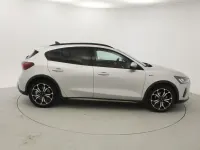 Usado Ford Focus Active 156 CV (114 kW) 2023 Plateado Berlina
