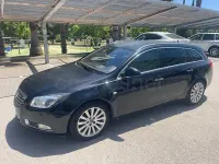 Usado Opel Insignia Edition 160 CV (117 kW) 2009 Negro Familiar
