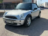 Usado Mini One Cabriolet 90 CV (66 kW) 2006 Gris / plata Descapotable