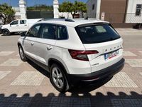 Usado Skoda Karoq Style 150 CV (110 kW) 2022 Blanco SUV