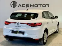 Usado Renault Mégane Business 116 CV (85 kW) 2023 Blanco Utilitario