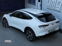 Usado Ford Mustang Mach-E Premium 197 kW (269 CV) 2023 Blanco SUV