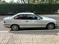 Usado BMW 316 100 CV (73 kW) 1993 Blanco Coupe