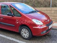Usado Citroën Xsara Picasso 110 CV (80 kW) 2005 Rojo Monovolumen
