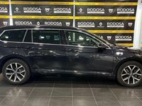 Usado VW Passat Executive 150 CV (110 kW) 2021 Negro Berlina