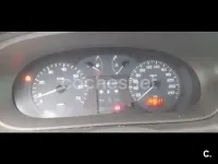 Usado Renault Scénic Dynamique 120 CV (88 kW) 2003 Gris / plata Monovolumen
