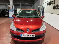 Usado Renault Clio II Business 85 CV (62 kW) 2007 Rojo Berlina