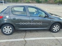 Usado Peugeot 206+ 60 CV (44 kW) 2011 Negro Utilitario