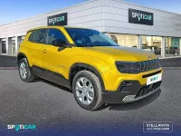Begagnad Jeep Avenger Altitude 100 HK (73 kW) 2025 Gul SUV