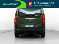 Usado Opel Combo Edition 100 CV (73 kW) 2025 Verde Monovolumen