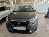 Usado Peugeot 2008 Active 82 CV (60 kW) 2016 Gris SUV