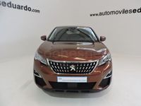 Usado Peugeot 3008 Active 130 CV (95 kW) 2019 Marrón SUV