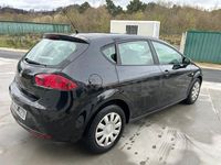 Usado Seat Leon Reference 90 CV (66 kW) 2010 Negro Utilitario