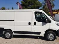 Usado Citroën Jumper 120 CV (88 kW) 2021 Blanco Monovolumen