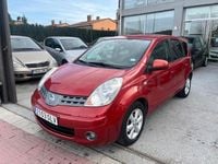 Usado Nissan Note Acenta 86 CV (63 kW) 2009 Granate Utilitario
