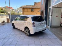 Usado Toyota Verso Advance 124 CV (91 kW) 2014 Blanco Monovolumen