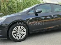 Usado Opel Astra Excellence 136 CV (100 kW) 2015 Negro Berlina