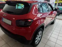 Usado Jeep Avenger Altitude 101 CV (74 kW) 2024 Rojo SUV